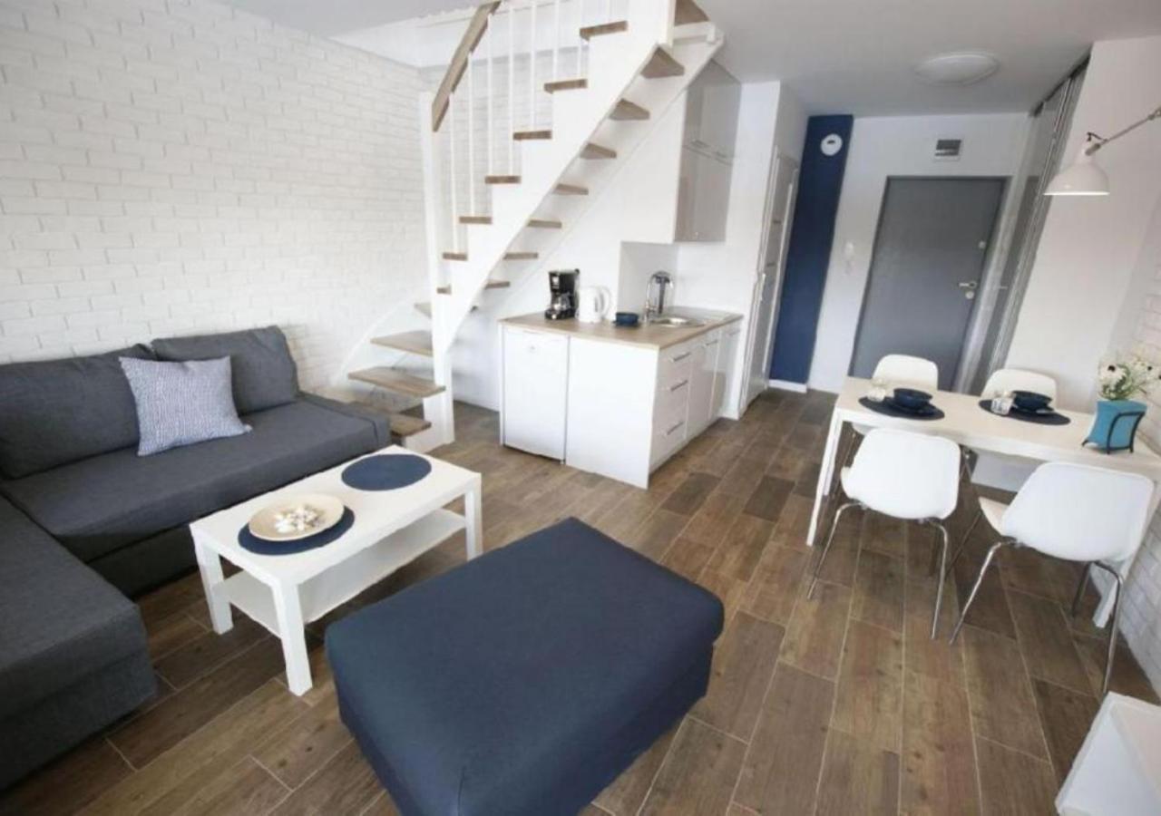 Apartament Familia Dziwnówek Exteriör bild