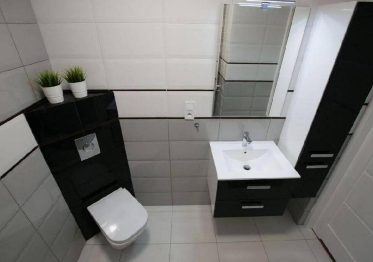 Apartament Familia Dziwnówek Exteriör bild